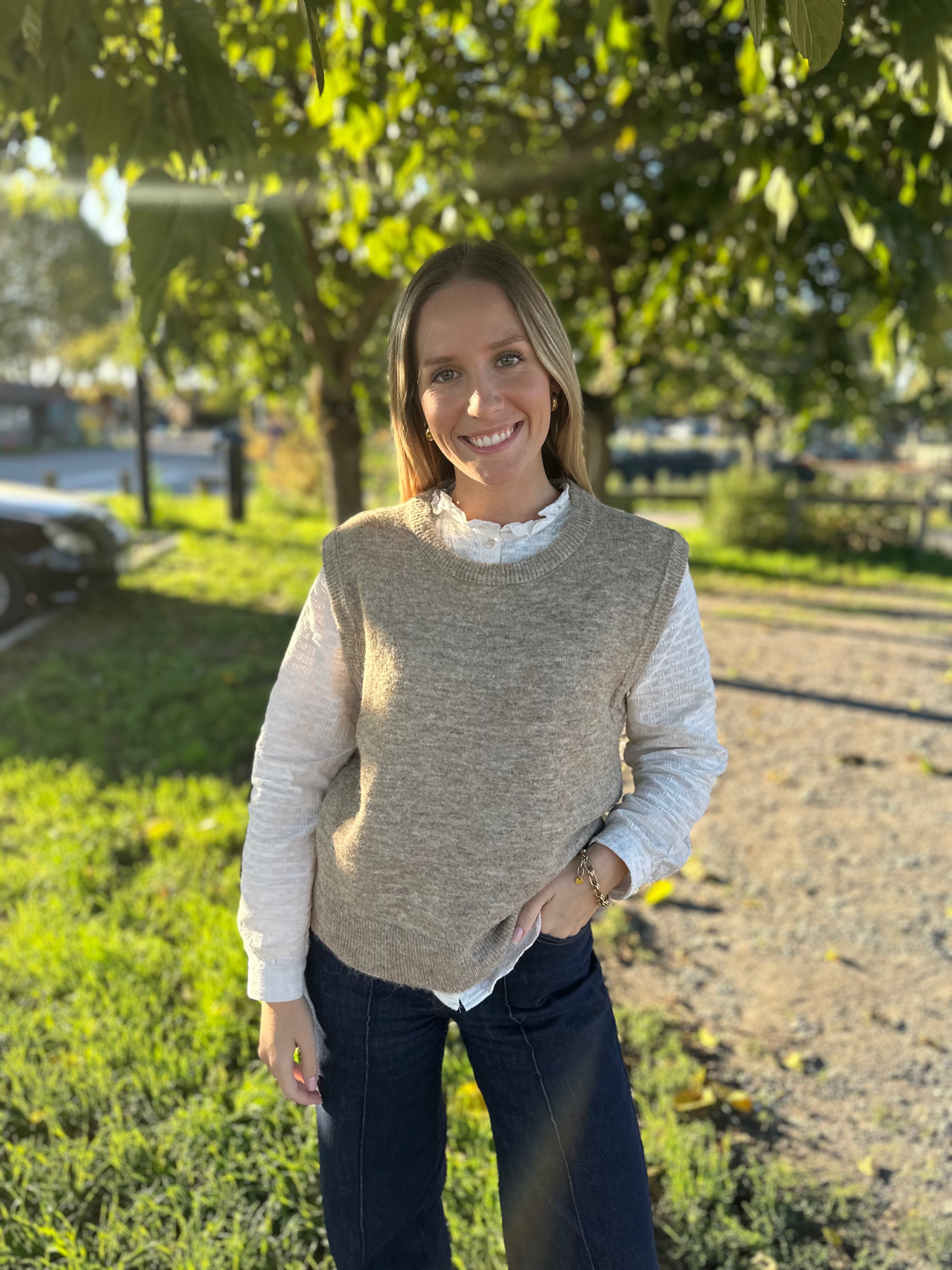 Pull sans manches COLETTE - beige